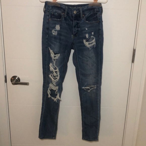 American Eagle Girlfriend Ripped Jeans - Picture 1 of 2